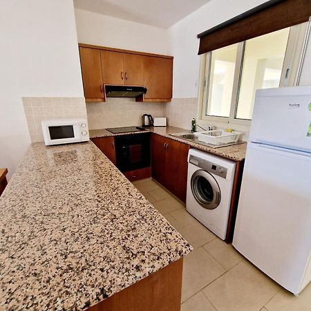 C5 Vanessa Luxury Apartment Peyia Extérieur photo